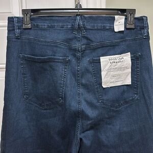 Good American Good Legs Straight Jeans